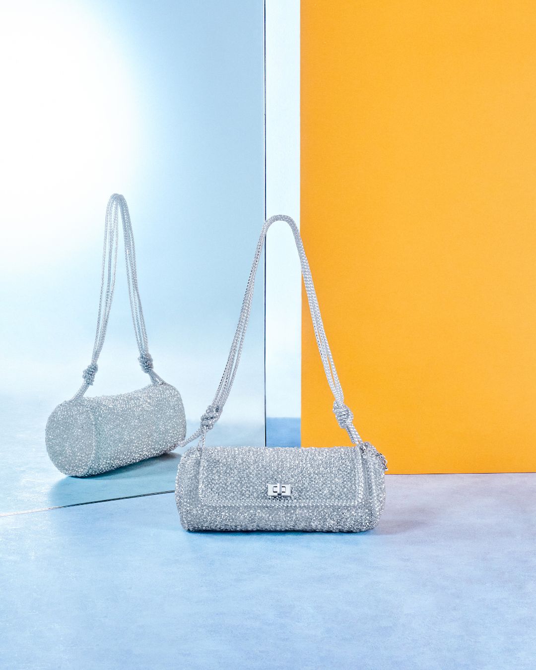 ANTEPRIMA-LUCCHETTO-II-SMALL-MOOD